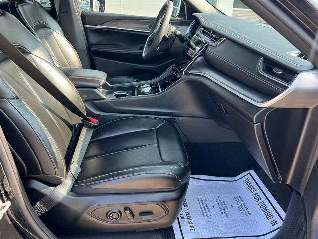 used 2024 Jeep Grand Cherokee car, priced at $37,250