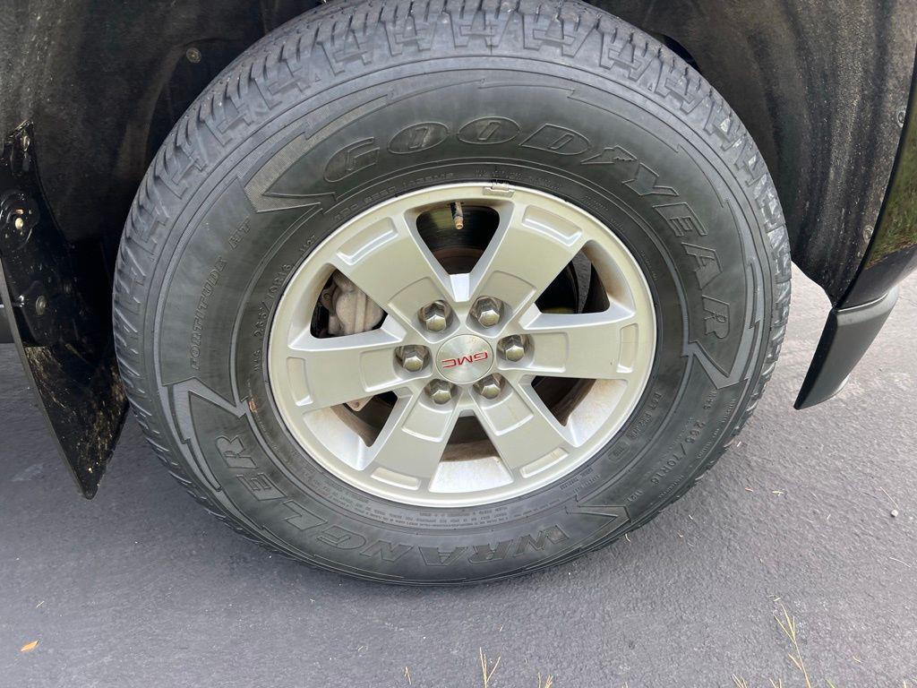 used 2019 GMC Canyon car, priced at $23,500