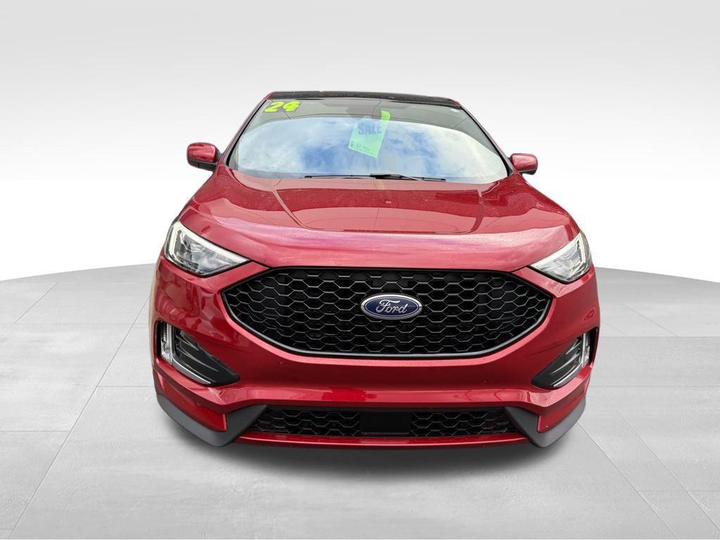 used 2024 Ford Edge car, priced at $32,950