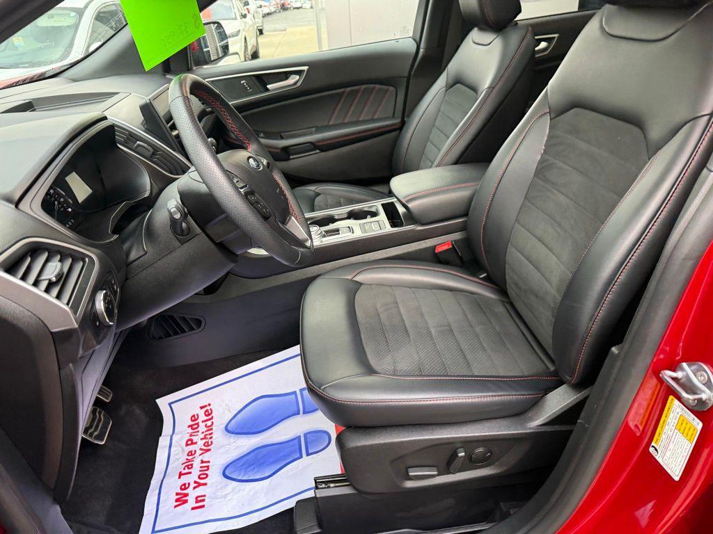 used 2024 Ford Edge car, priced at $32,950