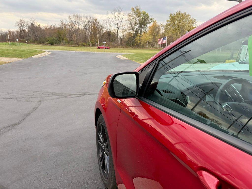 used 2024 Ford Edge car, priced at $32,950