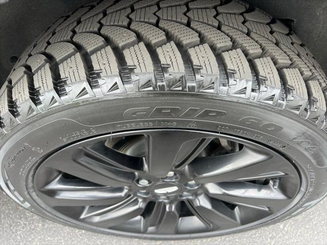 used 2022 Lincoln Navigator car, priced at $61,000