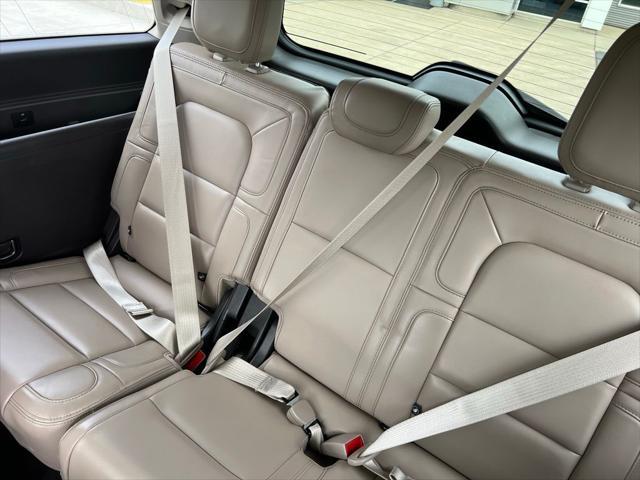 used 2022 Lincoln Navigator car, priced at $61,000