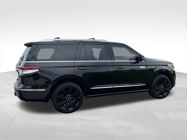 used 2022 Lincoln Navigator car, priced at $61,000