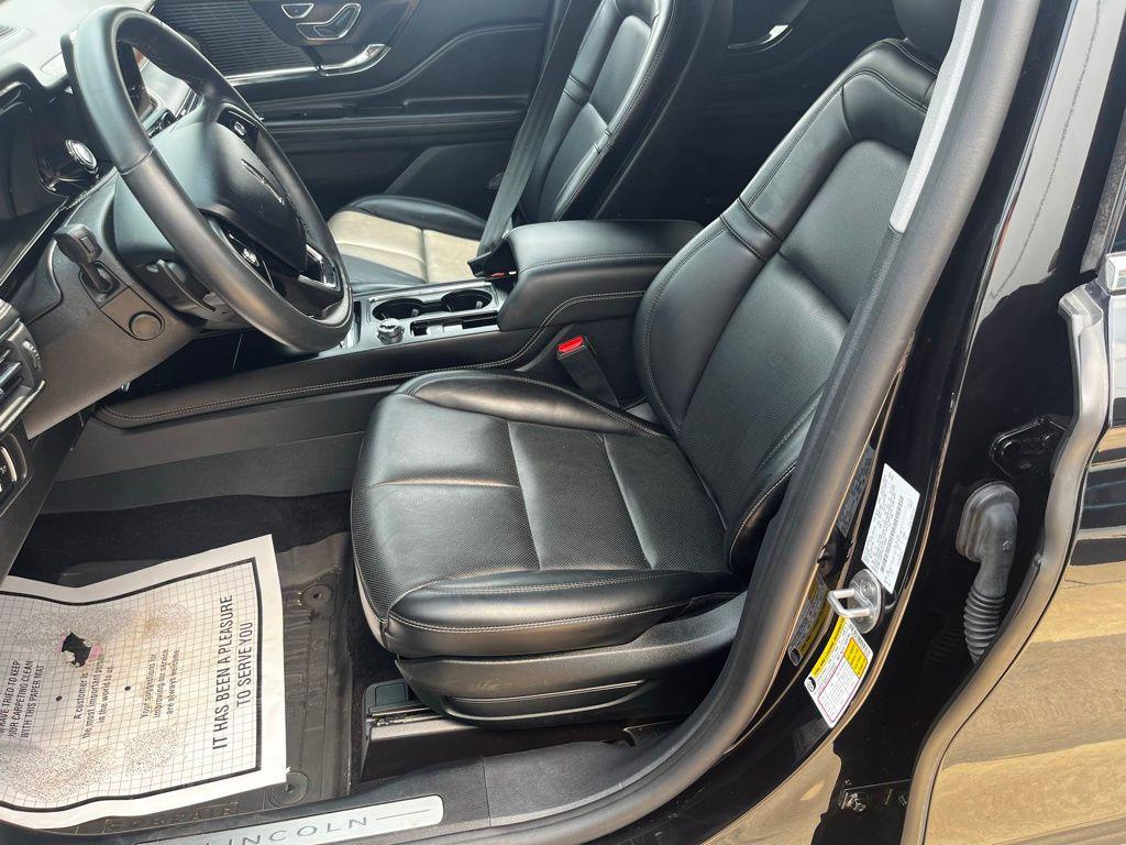 used 2022 Lincoln Corsair car, priced at $33,500