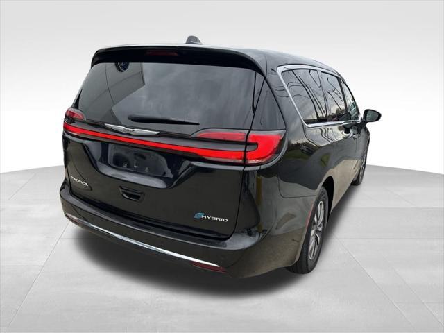 used 2023 Chrysler Pacifica Hybrid car, priced at $26,500