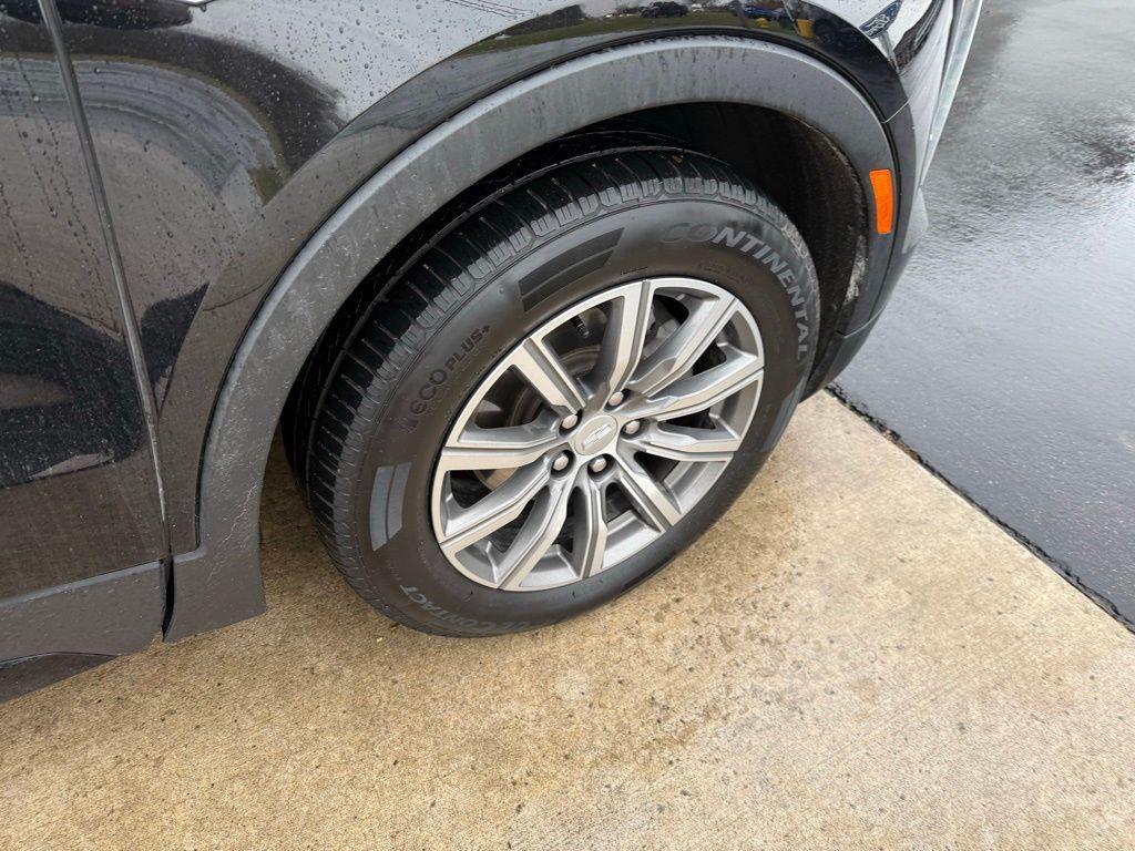 used 2020 Cadillac XT4 car, priced at $24,250