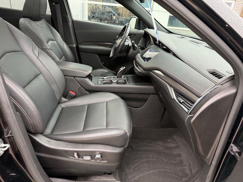 used 2020 Cadillac XT4 car, priced at $24,250