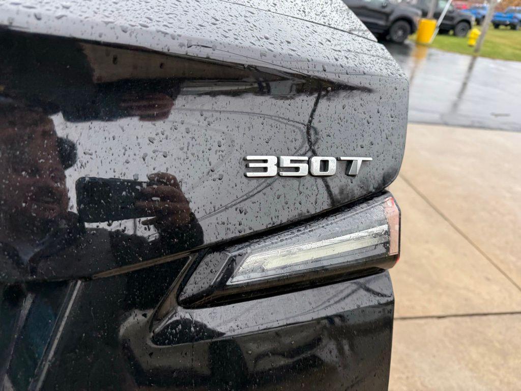 used 2020 Cadillac XT4 car, priced at $24,250