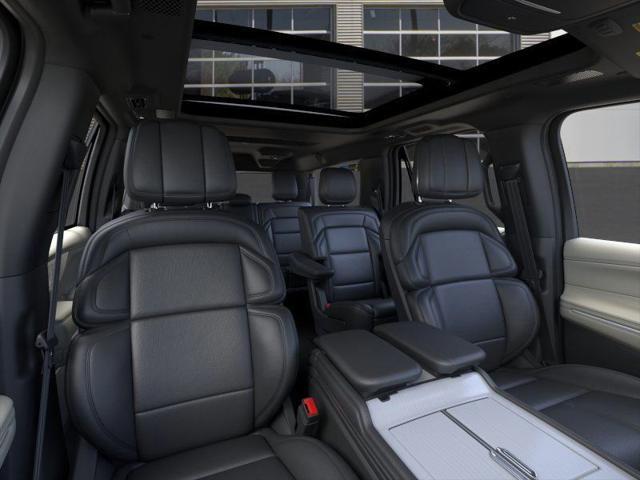 new 2025 Lincoln Navigator car, priced at $99,296