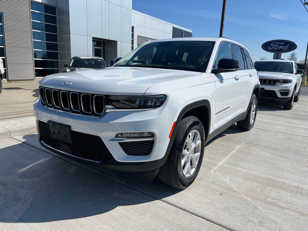 used 2023 Jeep Grand Cherokee car, priced at $30,000