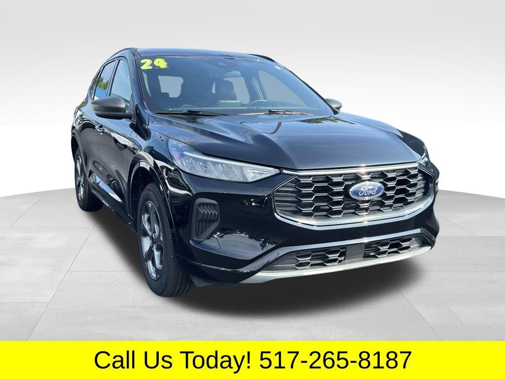 used 2024 Ford Escape car, priced at $26,250