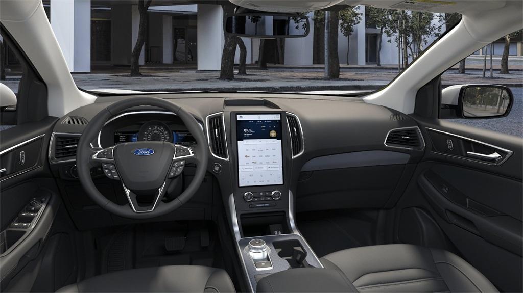 new 2024 Ford Edge car, priced at $39,390