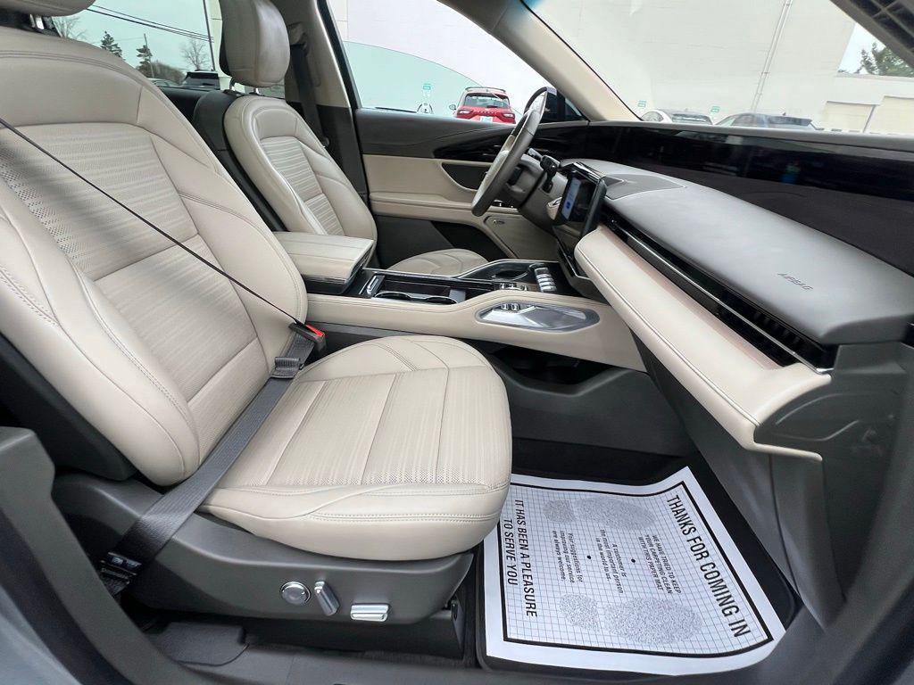 used 2024 Lincoln Nautilus car, priced at $58,500
