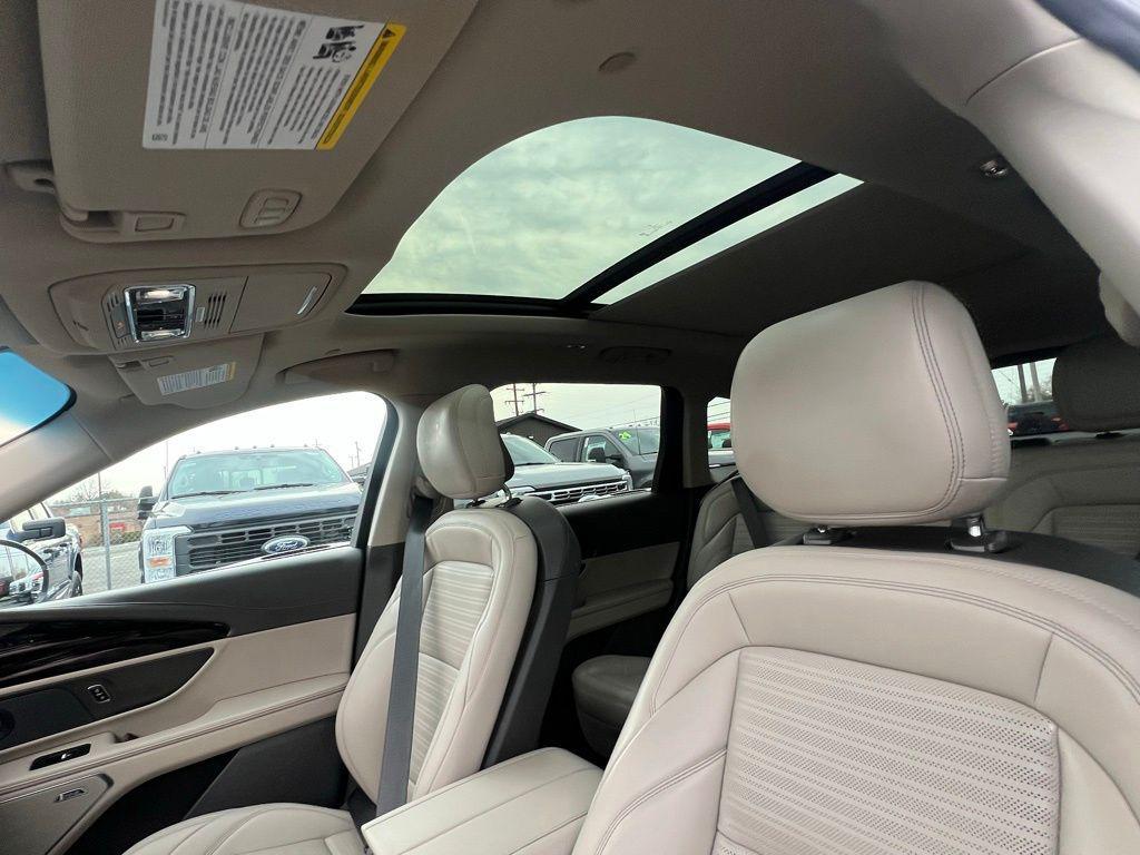 used 2024 Lincoln Nautilus car, priced at $58,500
