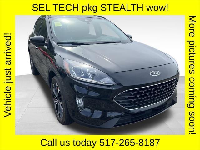 used 2022 Ford Escape car, priced at $24,000