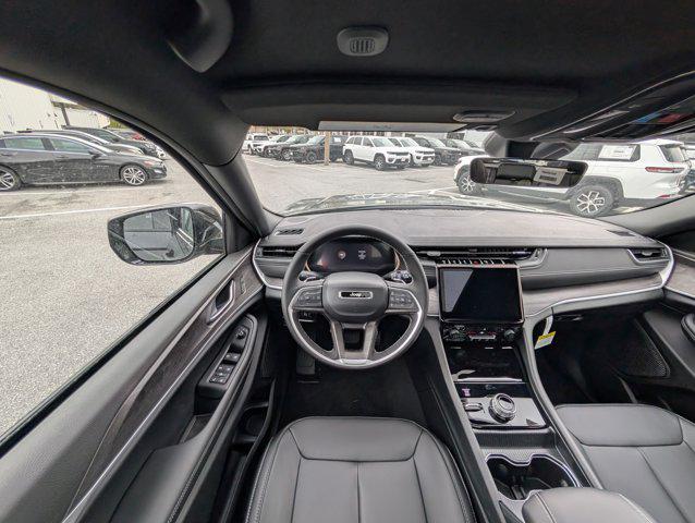 new 2025 Jeep Grand Cherokee car, priced at $46,505
