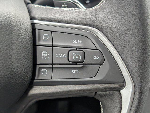 new 2025 Jeep Grand Cherokee car, priced at $46,505