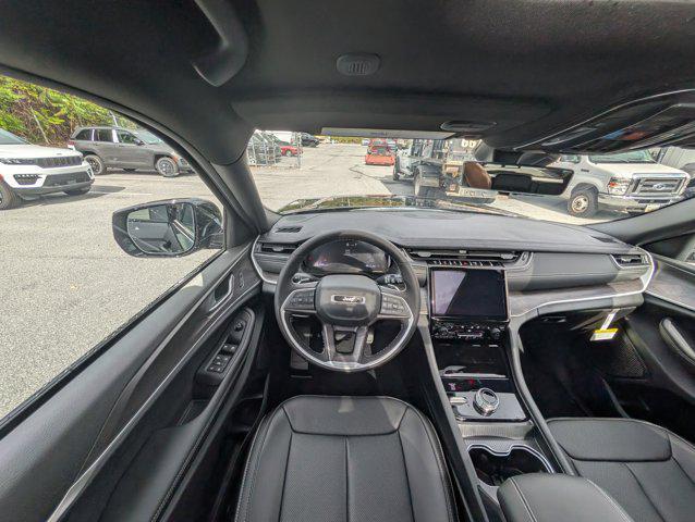 new 2025 Jeep Grand Cherokee car, priced at $53,310