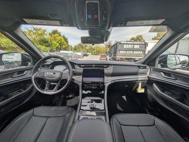 new 2025 Jeep Grand Cherokee car, priced at $53,310