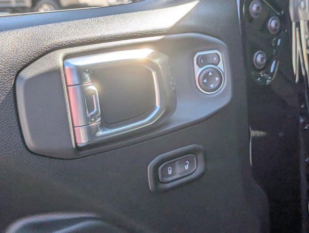 new 2025 Jeep Gladiator car, priced at $47,775
