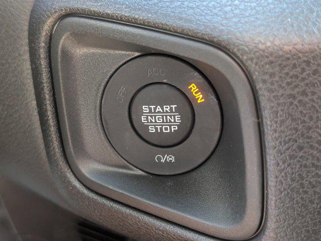 new 2025 Jeep Gladiator car, priced at $47,775
