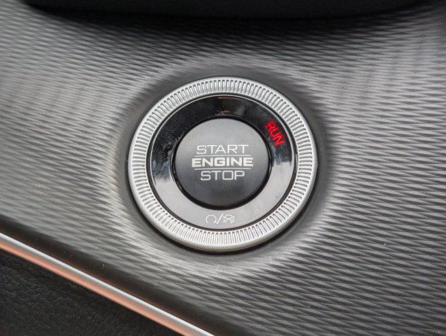 new 2025 Jeep Grand Cherokee car, priced at $39,333