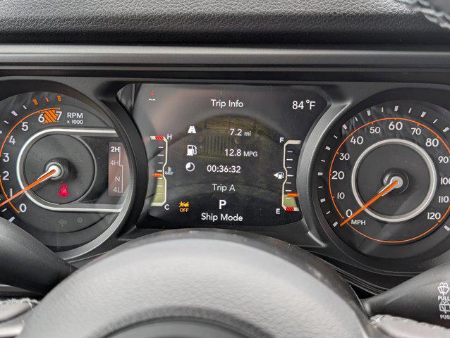 new 2025 Jeep Wrangler car, priced at $37,723