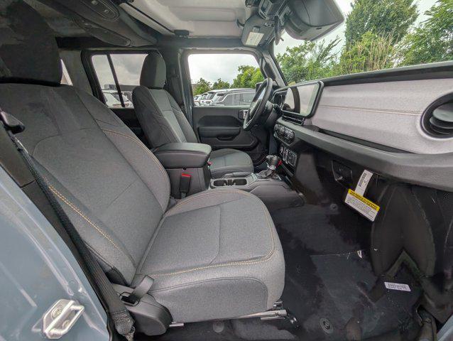 new 2025 Jeep Wrangler car, priced at $37,723