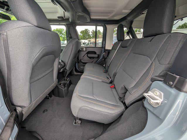 new 2025 Jeep Wrangler car, priced at $37,723