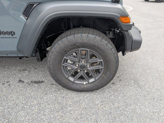 new 2025 Jeep Wrangler car, priced at $37,723