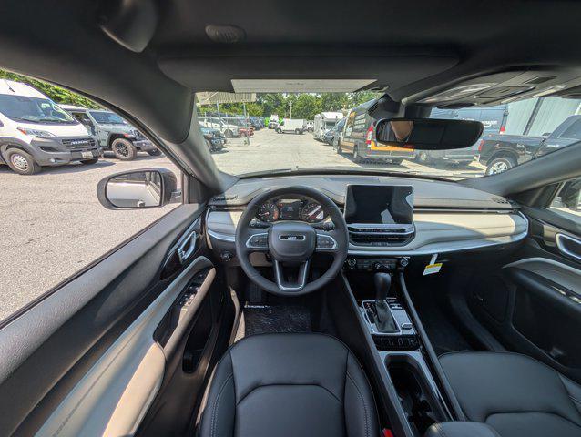 new 2025 Jeep Compass car, priced at $36,254