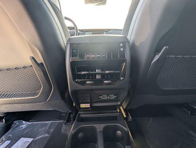 new 2025 Jeep Grand Cherokee L car, priced at $41,043