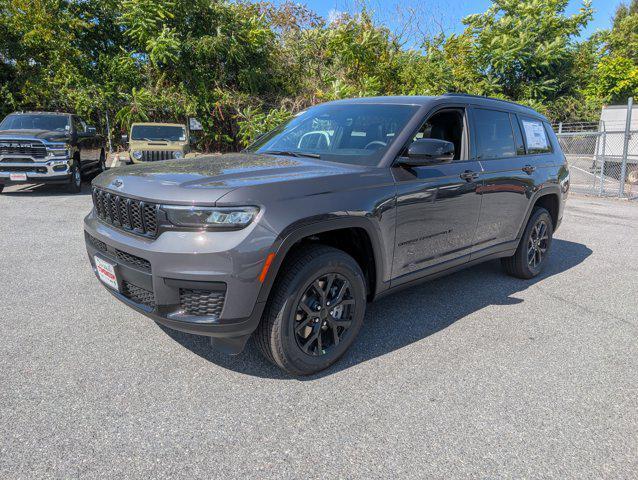 new 2025 Jeep Grand Cherokee L car, priced at $41,043