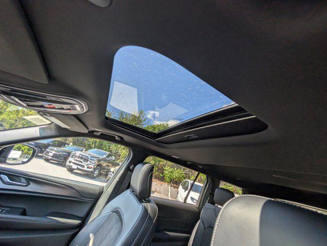 new 2025 Jeep Grand Cherokee L car, priced at $41,043