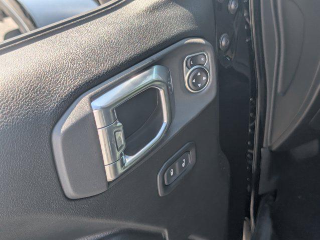 new 2025 Jeep Gladiator car, priced at $50,352