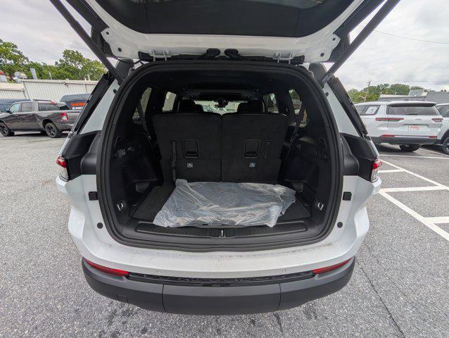 new 2025 Jeep Grand Cherokee L car, priced at $43,977