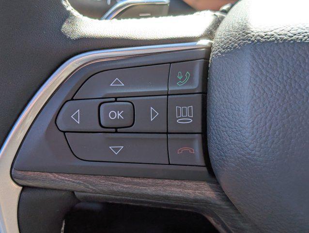 new 2025 Jeep Grand Cherokee car, priced at $45,208