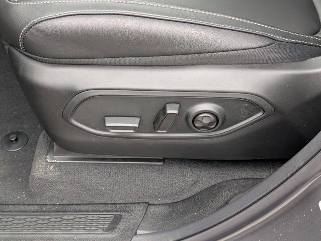 new 2025 Jeep Grand Cherokee car, priced at $46,505