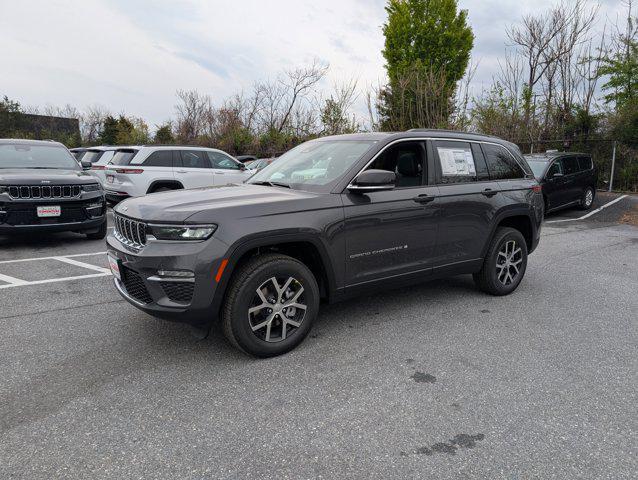new 2025 Jeep Grand Cherokee car, priced at $46,505
