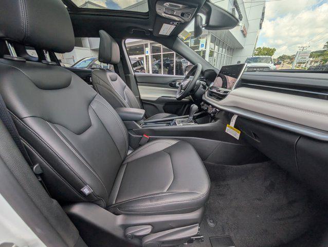 new 2025 Jeep Compass car, priced at $36,173