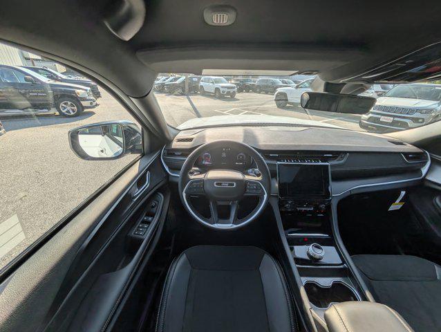 new 2025 Jeep Grand Cherokee L car, priced at $40,507