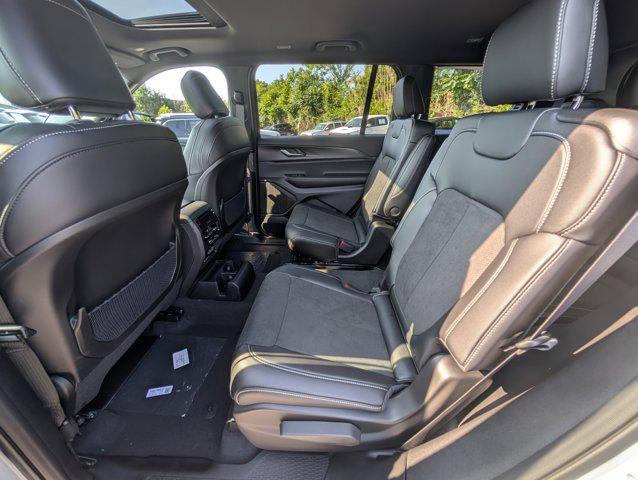 new 2025 Jeep Grand Cherokee L car, priced at $40,507