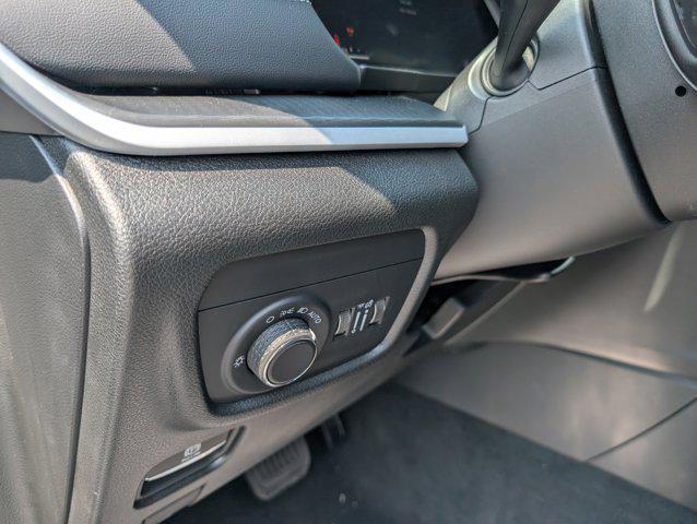 new 2025 Jeep Grand Cherokee car, priced at $35,415