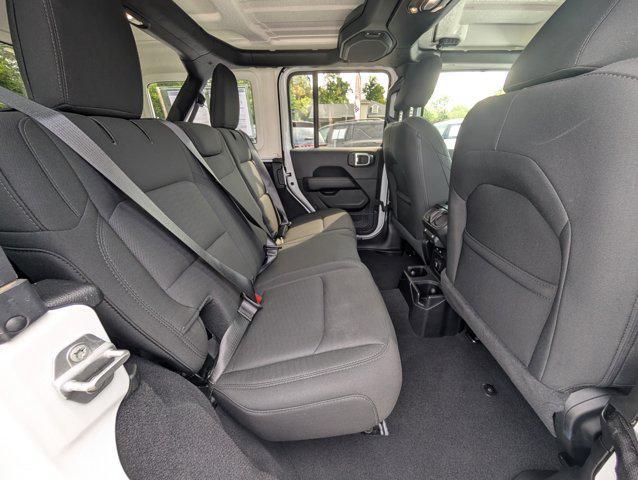 used 2020 Jeep Wrangler Unlimited car, priced at $28,167