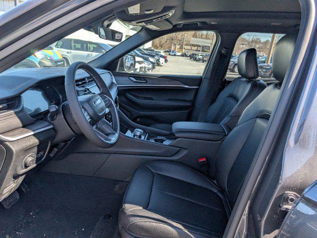 new 2025 Jeep Grand Cherokee L car, priced at $46,108