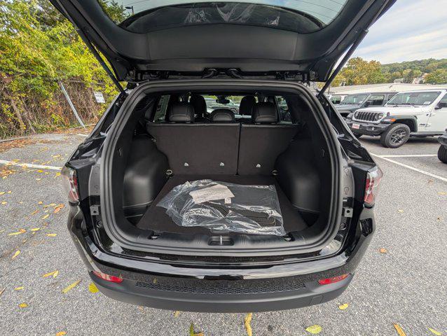 new 2026 Jeep Compass car, priced at $33,185