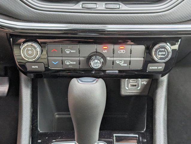 new 2026 Jeep Compass car, priced at $33,185