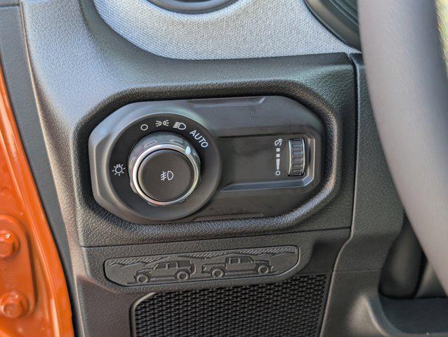 new 2025 Jeep Wrangler car, priced at $43,888