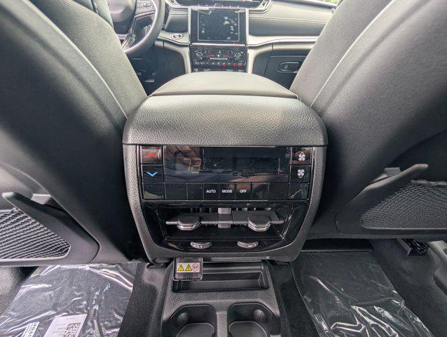 new 2025 Jeep Grand Cherokee L car, priced at $42,385